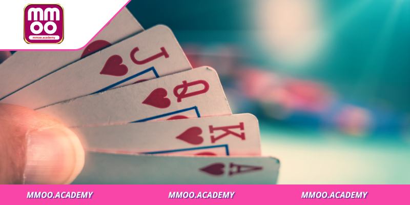 Tầm quan trọng của cách nhớ bài đã ra phỏm trong chiến thuật